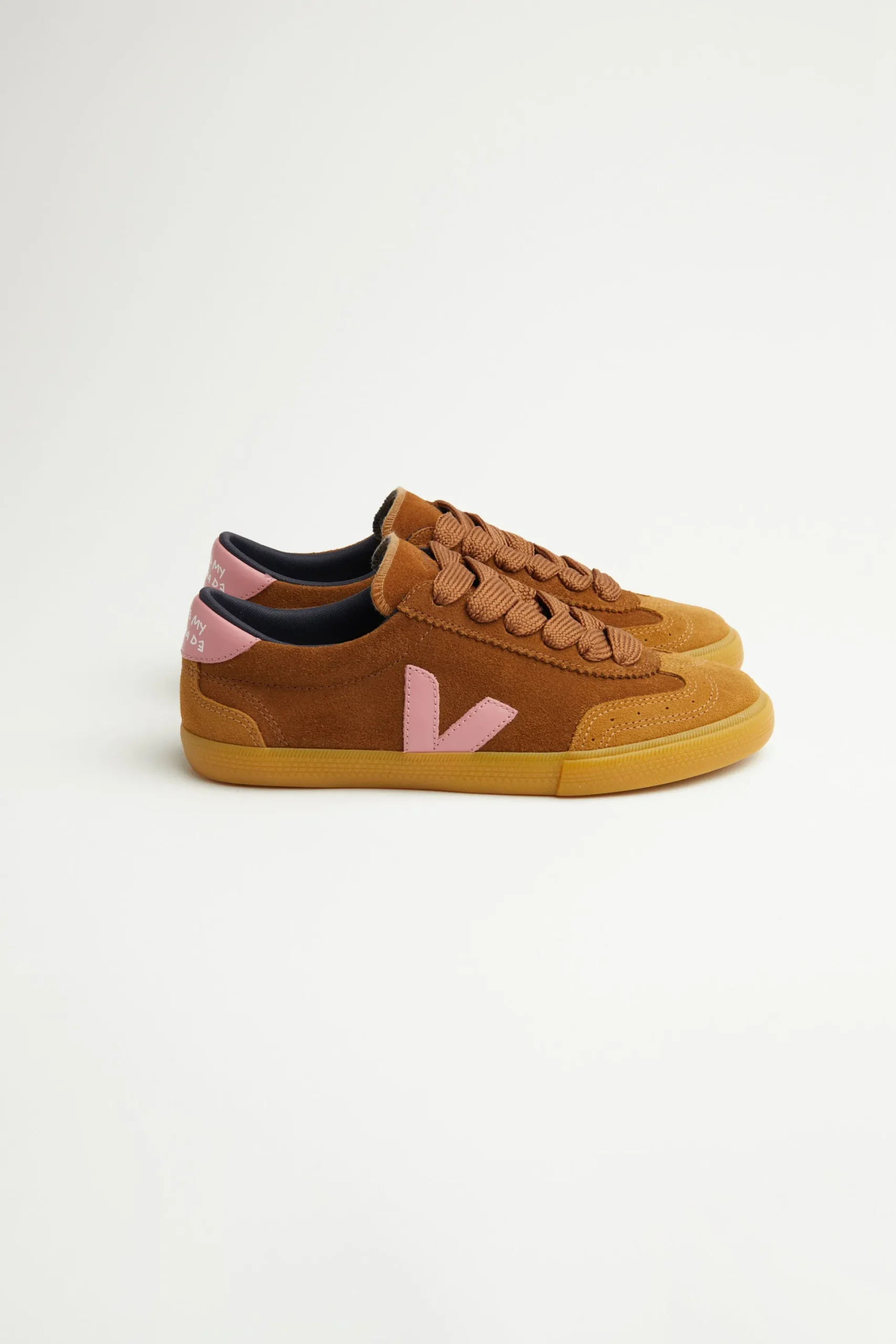 BASKET VEJA COGNAC MARY