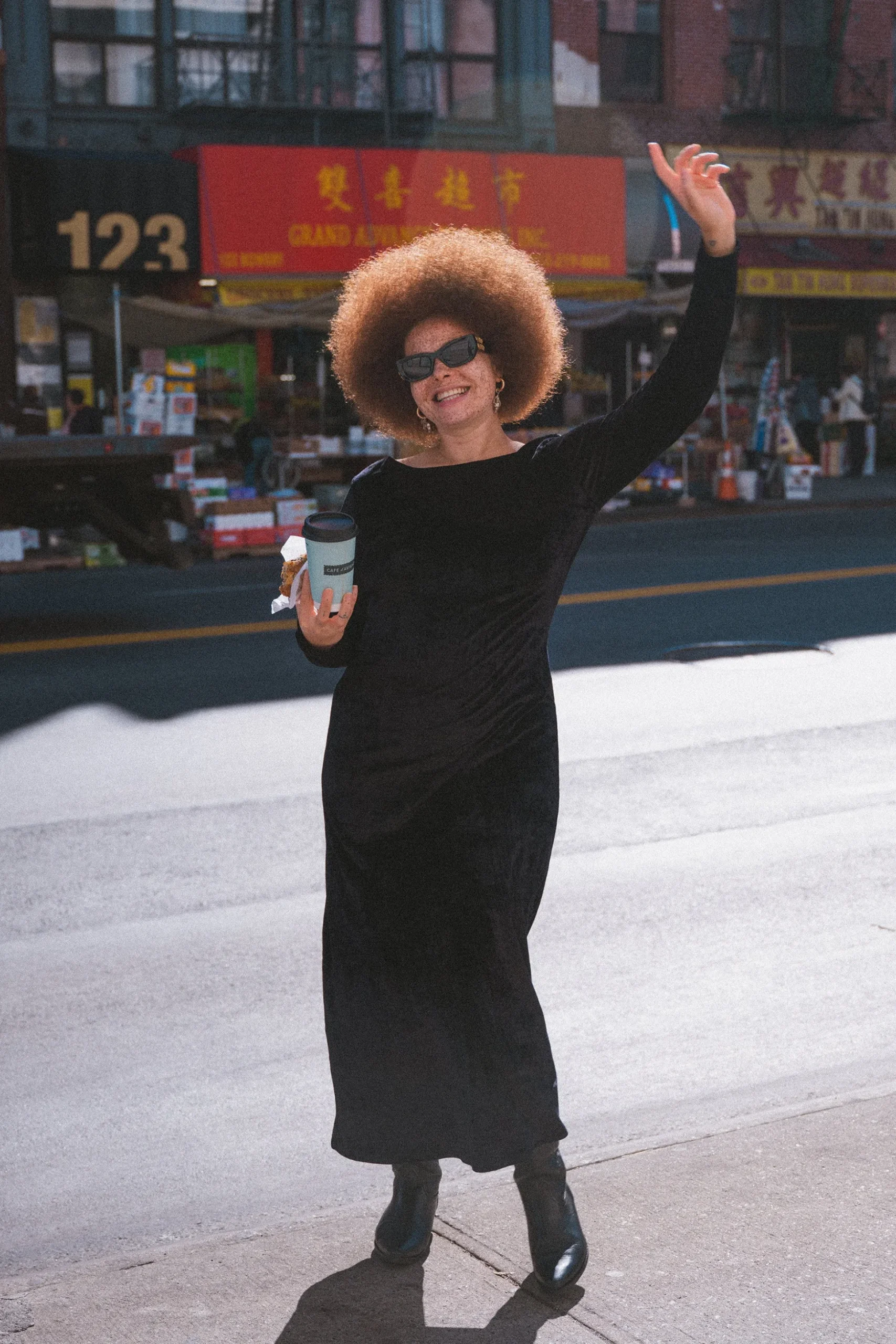 ROBE MADISON VELOURS NOIR